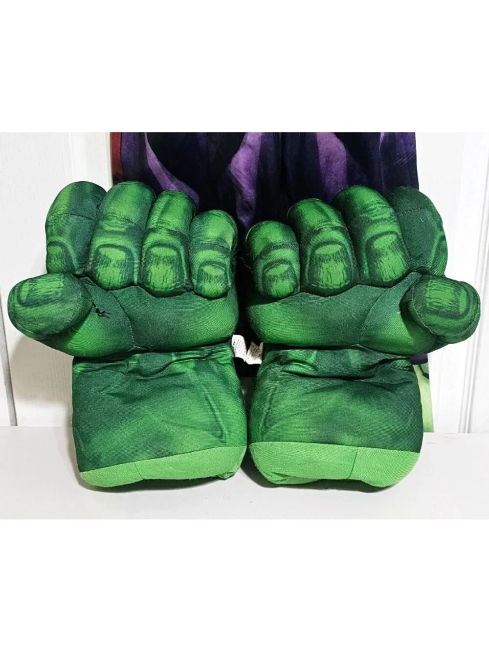Marvel Avengers Incredible Hulk Muscle Costume Boys 7-8 Hasbro Mask Smash Fists